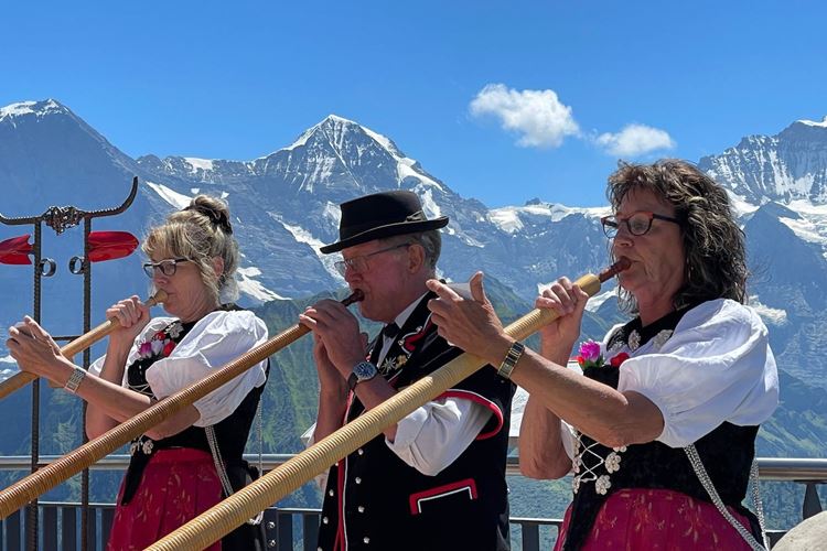 Jungfrau, Mönch a Eiger se slevovou kartou - Švýcarský trojlístek